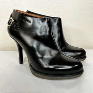 RARE Dr. Martens Nevena Zita Leather Stiletto Ankle Boots Heels Booties 7 EUC